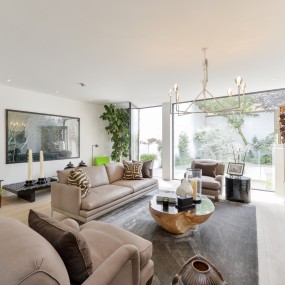 Seymour Walk, London, SW10